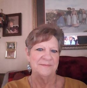 Meet your Posher, Lynn